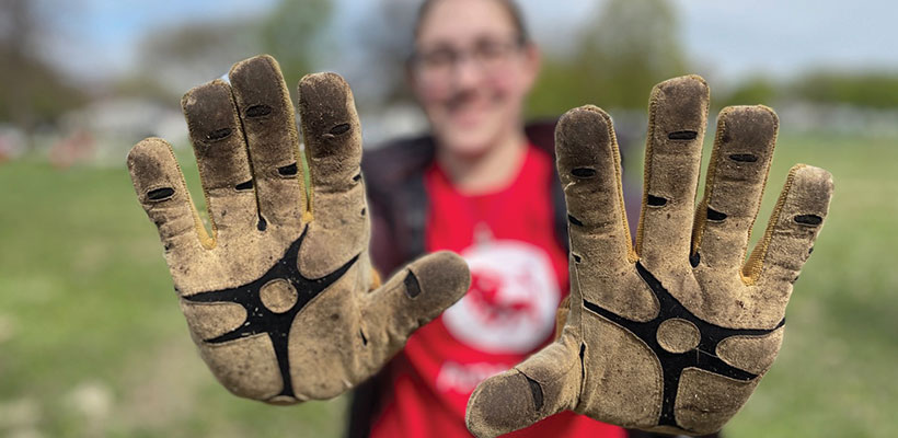 Ameritas associates got their hands dirty planting trees
